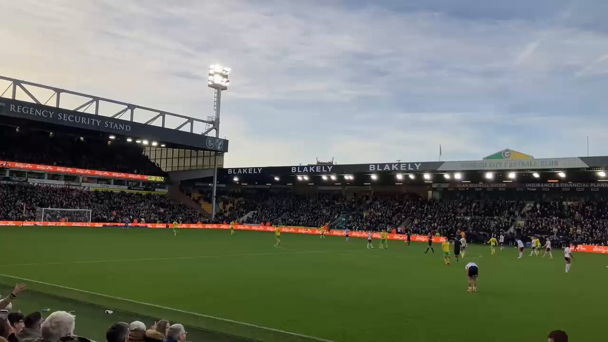 Very fun to get to #NCFC yesterday as a fan for 2-1 win over Saints. Norwich’s best performance of season under new boss Philippe Clement. If that can be their benchmark then survival fears should ease soon. After a rocky start, hosts deserved it imo with McLean &amp; Mattsson superb