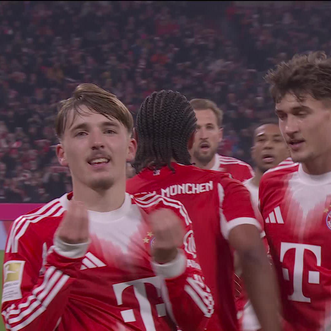 Karl. Natรผrlich. #bundesliga #SCBM05 FC Bayer gegen Mainz seht ihr live auf DAZN.