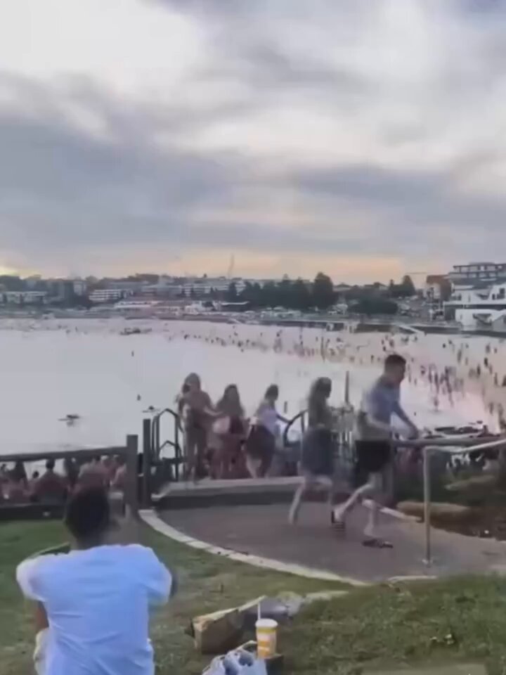⚠️TRAGIC GRAPHIC BREAKING NEWS, PLEASE SHARE WITH YOUR FOLLOWERS TO CONDEMN THESE TERRORISTS AND PRAY FOR THE VICTIMS AND THEIR FAMILIES!⚠️ At least 11 people have been killed by two gunmen who targeted a Jewish holiday celebration at Bondi Beach in Sydney on Sunday, in what the authorities called a terrorist attack. One of two suspects was also killed, the police said, and the other was said to be wounded and in custody. Police Commissioner Mal Lanyon of the New South Wales Police Force added that officers had found what they believed to be several improvised explosive devices in a vehicle linked to the suspect who was killed. The vehicle had been parked near the scene of the attack, and bomb disposal units were deployed, he said. Swipe through these terrible videos to see at least one hero who has emerged from this tragedy as Ahmed Al Ahmed, 43, disarmed one Bondi shooter mid-massacre and was shot in the shoulder and leg by the other shooter and is currently in surgery so please join us in praying for Ahmed and all the other victims of this terrorist shooting. Please use your social platform and share this sad news with your followers as we must all pray for the victims and their families of this tragedy and join us in strongly condemning ALL violence and antisemitism and calling for attacks like this TO STOP IMMEDIATELY! #stopthekilling #stopantisemitism #stopterrorism #prayforaustralia #karmagawa