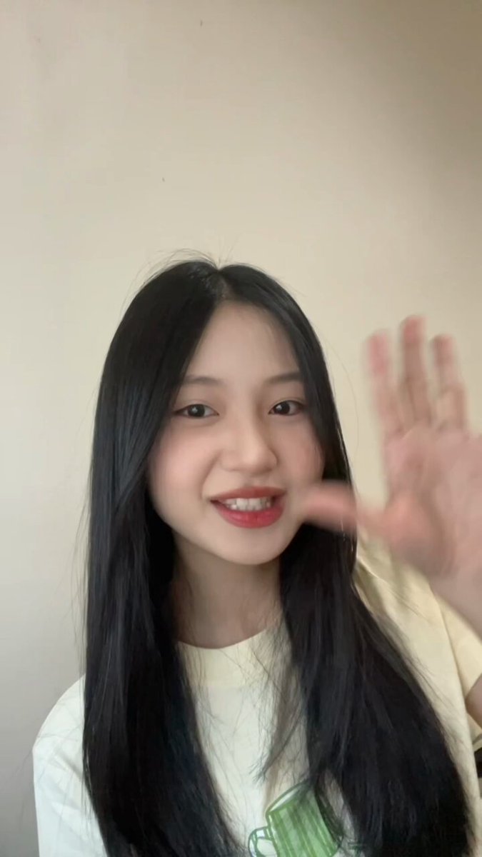 good nightt smuaa!! #oyasumika #mikaelatells