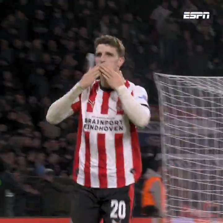 This Sergino Dest assist 🔥