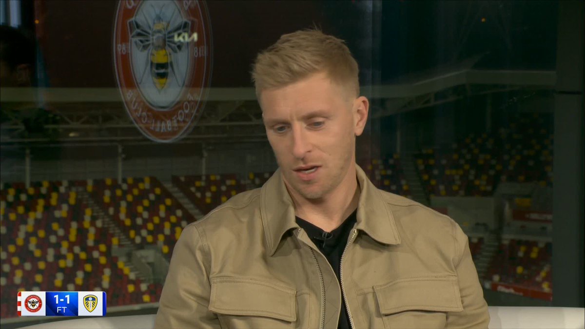"Norgaard was a really good captain... Brentford have been good for Henderson too" Ben Mee and Jamie Redknapp on how Jordan Henderson has slotted in with the Bees squad 🗣️