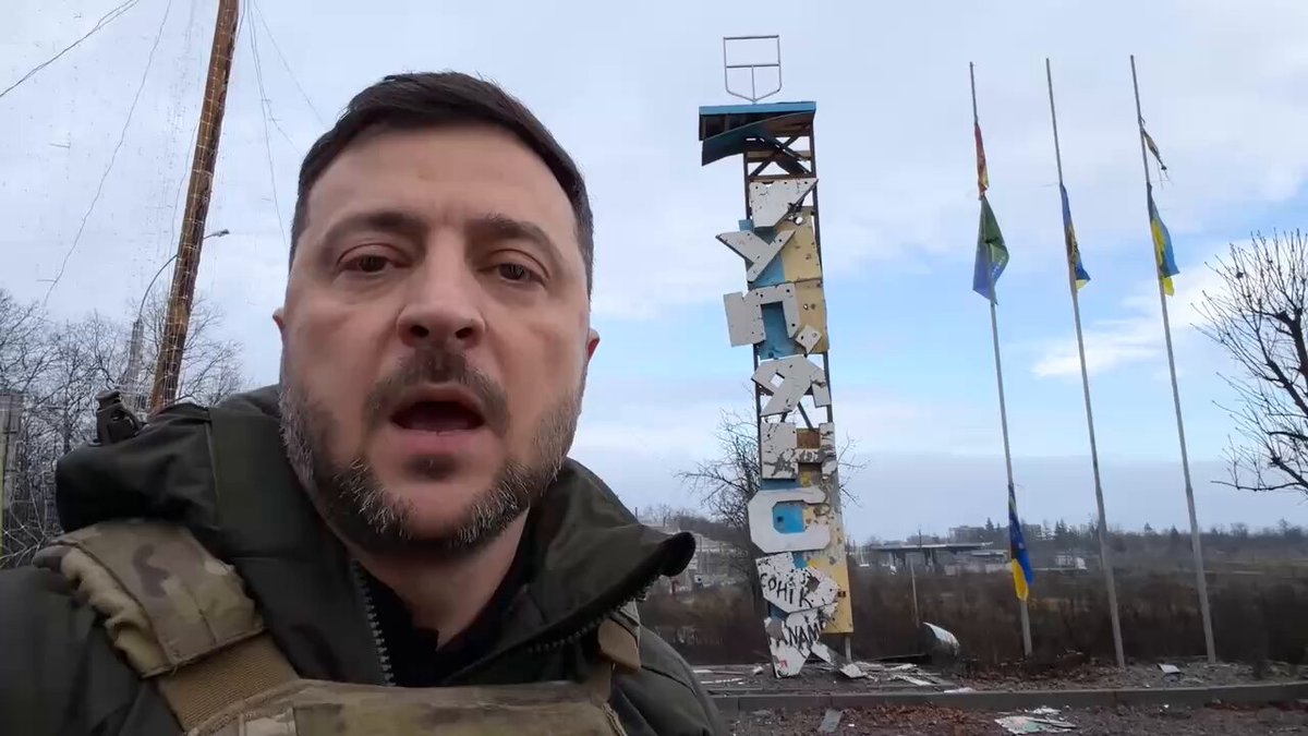 Guys, how can this realistically be explained? The day after Zelensky’s heroic video at the “Kupiansk” stela, two women went there. Not only were they immediately attacked by drones, but the main thing is that the stela looks very different from the one shown in Zelensky’s video. Uhh…
