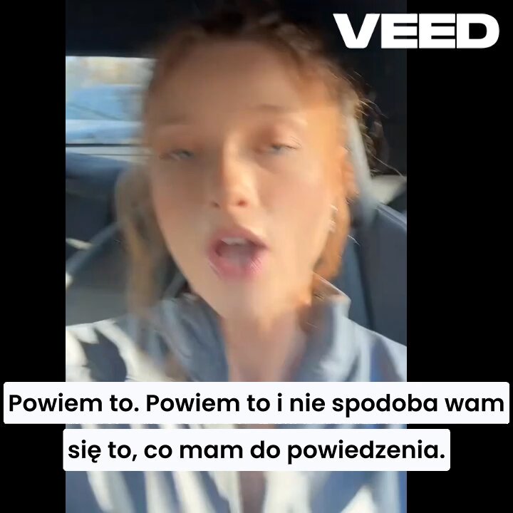 Kobiety nie dostają mężczyzn, którzy umieją zmienić koło w samochodzie. A mężczyźni nie dostają kobiet, które w noc poślubną są dziewicami... ... albo chociaż mają mniejszy przebieg niż Honda Civic z 1998 roku, przekazywana z rąk do rąk przez kilkunastu właścicieli, na przestrzeni lat. W takich czasach żyjemy, pogódź się z tym słońce. Dorośnij, zamiast się mazgaić w samochodzie jak 13-latka. Córusie tatusiów są najgorsze... Wychowane w przekonaniu bycia księżniczkami, które są najpiękniejsze, najwspanialsze, wyjątkowe i trzeba rozwijać przed nimi czerwony dywan i wachlować pawimi piórami, gdy wchodzą do Biedry. Jak tylko coś się dzieje w ich życiu nie tak - rzucamy wszystko i lecimy na ratunek. Żyje potem taka z przekonaniem, że mężczyźni to chodzące rozwiązywacze jej problemów. Bo tatuś rozwiązywał jej problemy, więc wszyscy powinni. Na pstryknięcie palcem. Dlaczego? Bo ma tzipe między nogami i jest najwspanialsza, najpiękniejsza - zatem oni powinni CHCIEĆ to robić. Tak jak chciał robić to jej tata. Film nie ma kontekstu, ale już wam mówię, co ją zirytowało. Prawdopodobnie godzinę wcześniej pierdolnęła jej opona, poprosiła jakiegoś gościa o pomoc (co już ją zniesmaczyło, bo powinien sam bez pytania biec z gotową lewarką w ręce). Gość pewnie lekko nieogarnięty w tych sprawach, próbował pomóc, ale nie wiedział co robi, radził się googla albo chatagpt i efekt był taki sobie. Dobre chęci nie wystarczyły, więc doszło do panoramicznego i nagranego na telefonie zesrańska księżniczki. Bo się gdzieś bardzo spieszyła, a tu zonk. Musi czekać na Road Assistance. Mocno winię mężczyzn z pokolenia boomerów, którzy przekazali nam pokolenie roszczeniowych kobiet, dorastających w przekonaniu, że świat kręci się wokół ich krocza, a każdy facet to darmowy mechanik, hydraulik i jeszcze terapeuta w jednym. Te rodziny wyglądały na normalne – oboje rodziców pod jednym dachem, niedzielne obiadki, wakacje nad morzem – ale w rzeczywistości były głęboko dysfunkcyjne. Matka, często sama zbyt liberalna, nie nauczyła córki żadnych „kobiecych” obowiązków: gotowania, sprzątania, dbania o dom czy samodzielności. Regularnie powtarzam, że dzisiejsze młode kobiety nie umieją absolutnie nic, żadnych obowiązków i umiejętności. Wiem, że zaraz ktoś pośle kontrę, że ona ma rację i mężczyźni to dziś cioty - nieudaczniki, bez żadnych umiejętności naprawy czegokolwiek. Świetnie, w takim razie wygląda na to, że na siebie zasługujemy: wy dostajecie fajfusa, który googluje wszystko, bo sam nie wie nic, a my dostajemy przetyraną przez innych księżniczkę, emanującą męską energią, która oczekuje, że świat będzie jej usługiwał. Uczciwy deal, ale raczej mało satysfakcjonujący dla obu stron, co widać po dzietności i masie innych mierzalnych danych.