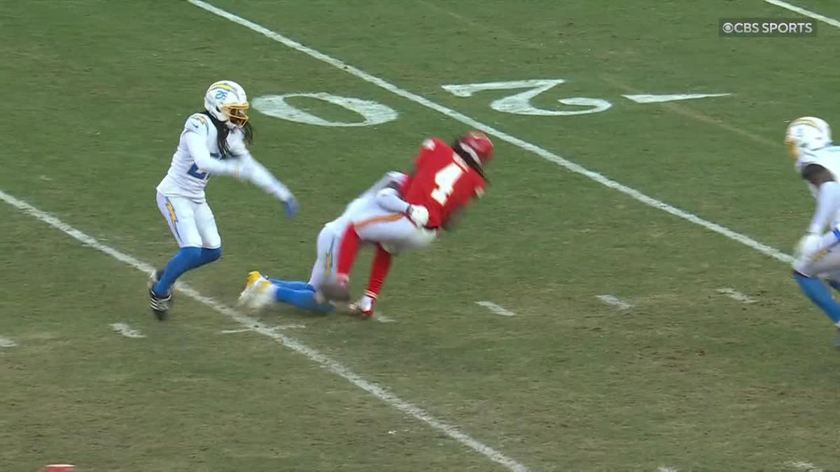 Rashee Rice was able to walk off the field after taking this massive hit