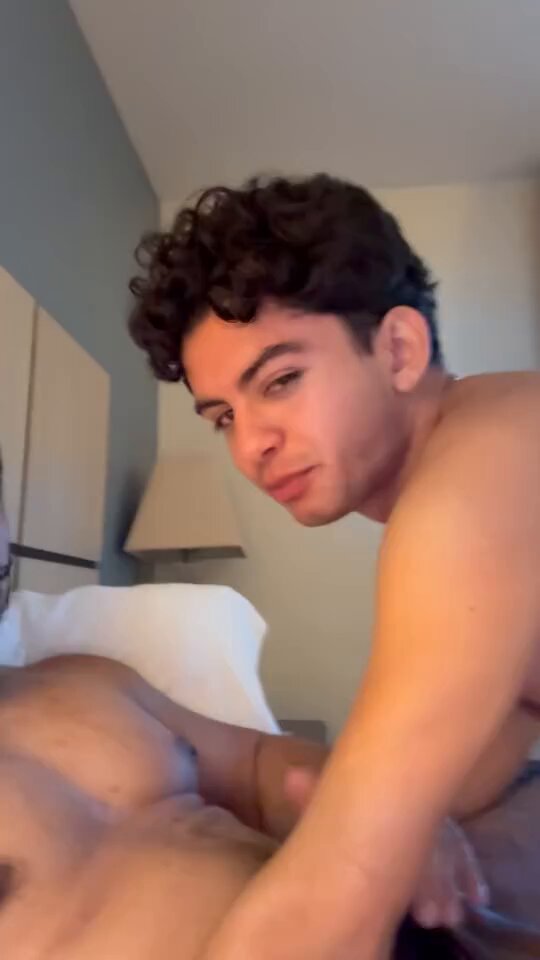 Let me know what you guys want to see and make me do😘
