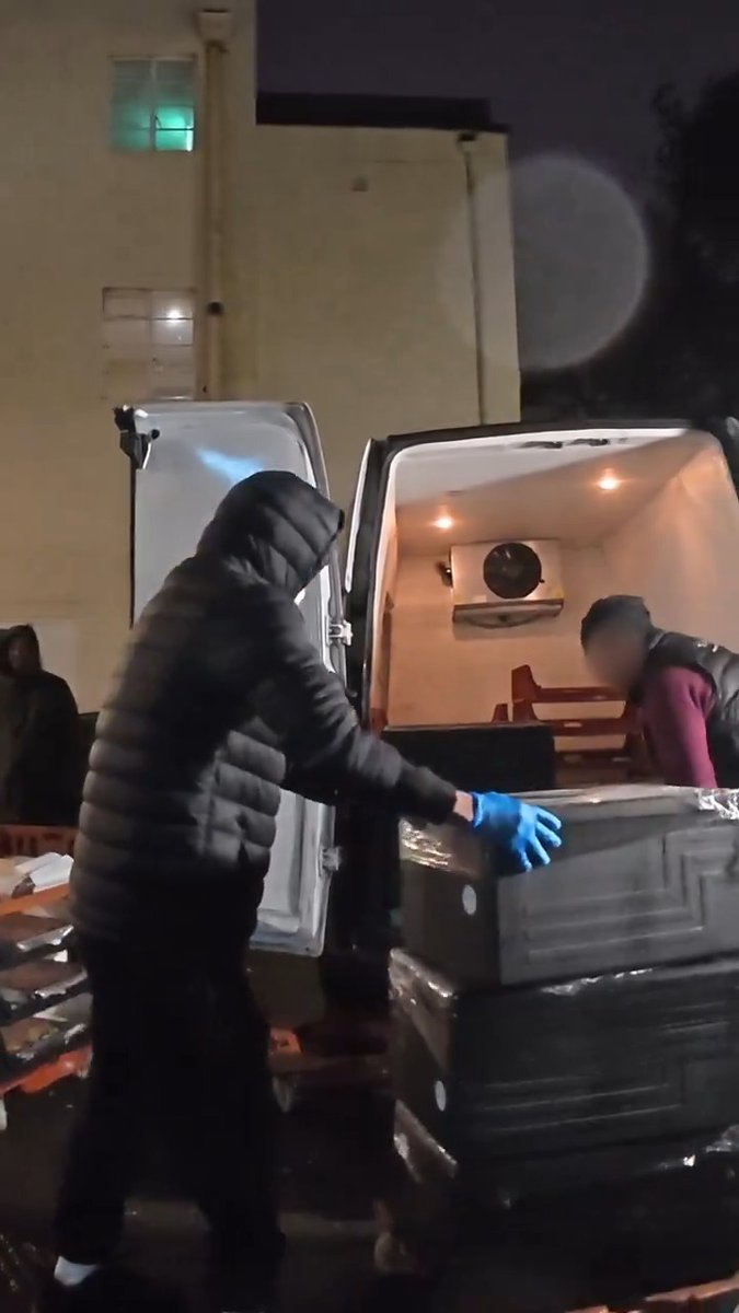 Migrant Hotel FOOD delivery FULLY EXPOSED ( listen from 1:34 )
