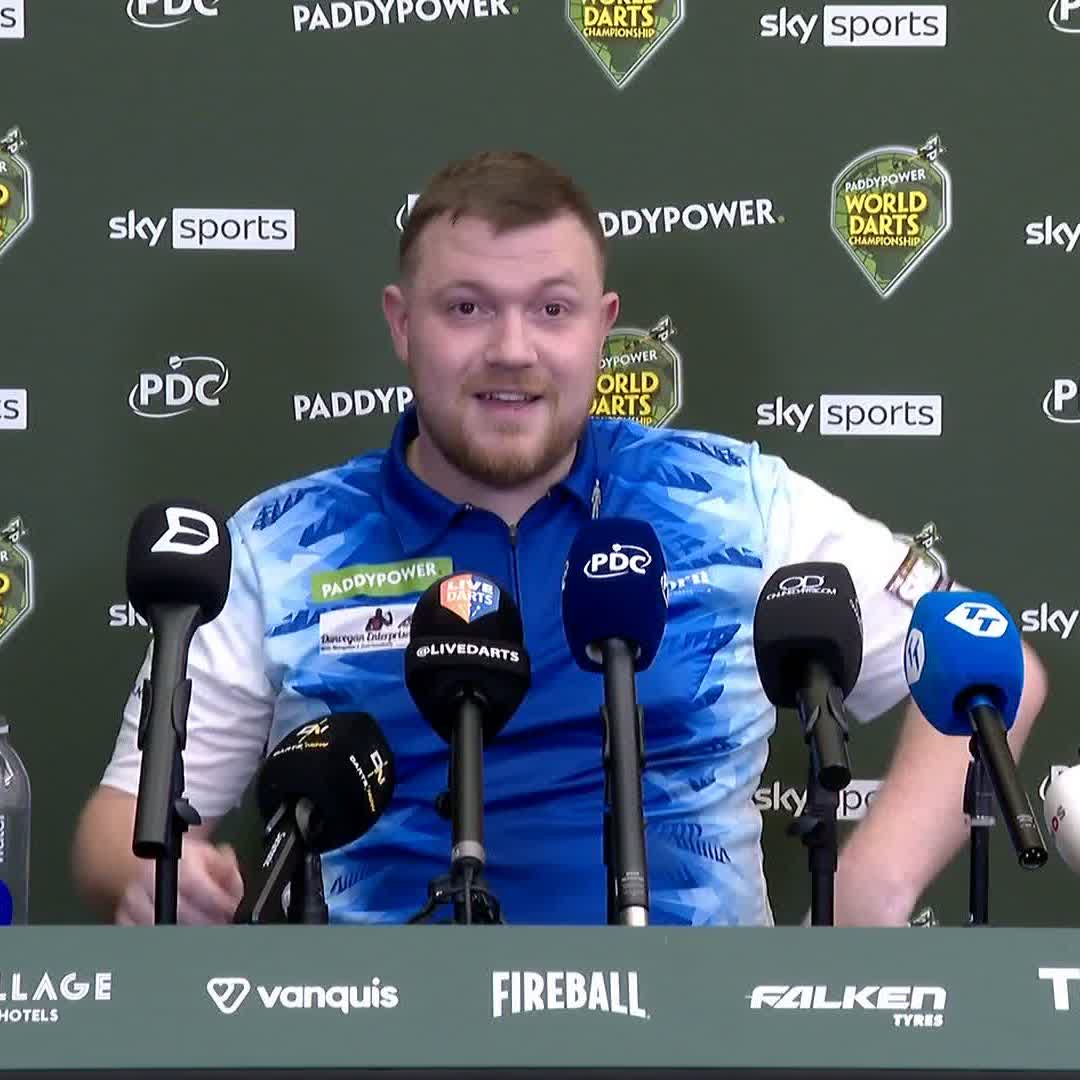 🗣️ "Are you sure? I'm absolutely dripping here!" 😂 Darren Beveridge lives up to his 'Ice-Cold' nickname to eliminate Dimitri Van den Bergh on his World Championship debut! #WCDarts