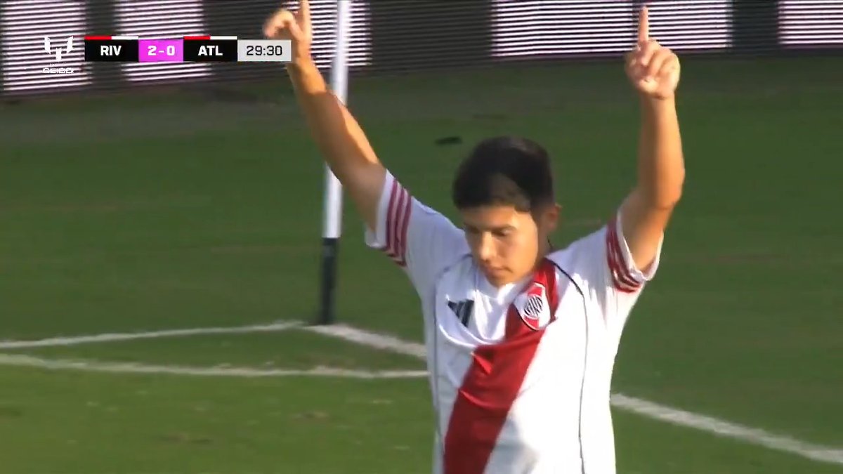 🤯🇦🇷 DOBLETE DE BRUNO CABRAL EN UN MINUTO PARA EL 2-0 DE RIVER EN LA FINAL. El goleador del torneo, impresionante. 💎