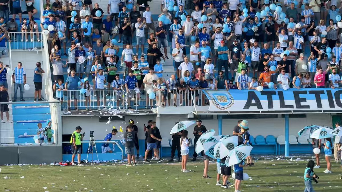 No es un partido más. No es un recibimiento más. Es EL PARTIDO del año para #AtléticoRafaela 🔵⚪️ que recibe a San Martín de Formosa en la final de vuelta por el ascenso a la #PrimeraNacional 2026 #FederalA ⚽️