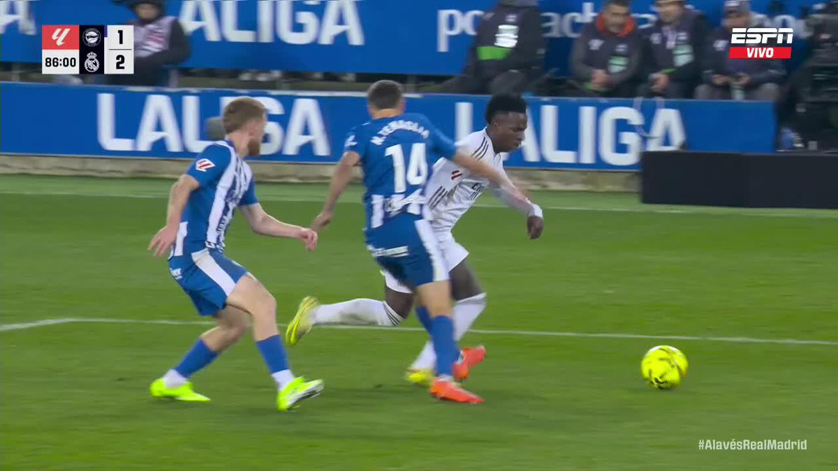 ESTO NO FUE PENAL PARA REAL MADRID: ¿QUÉ TE PARECIÓ? 📺 Mirá #LaLiga por #DisneyPlus Plan Premium