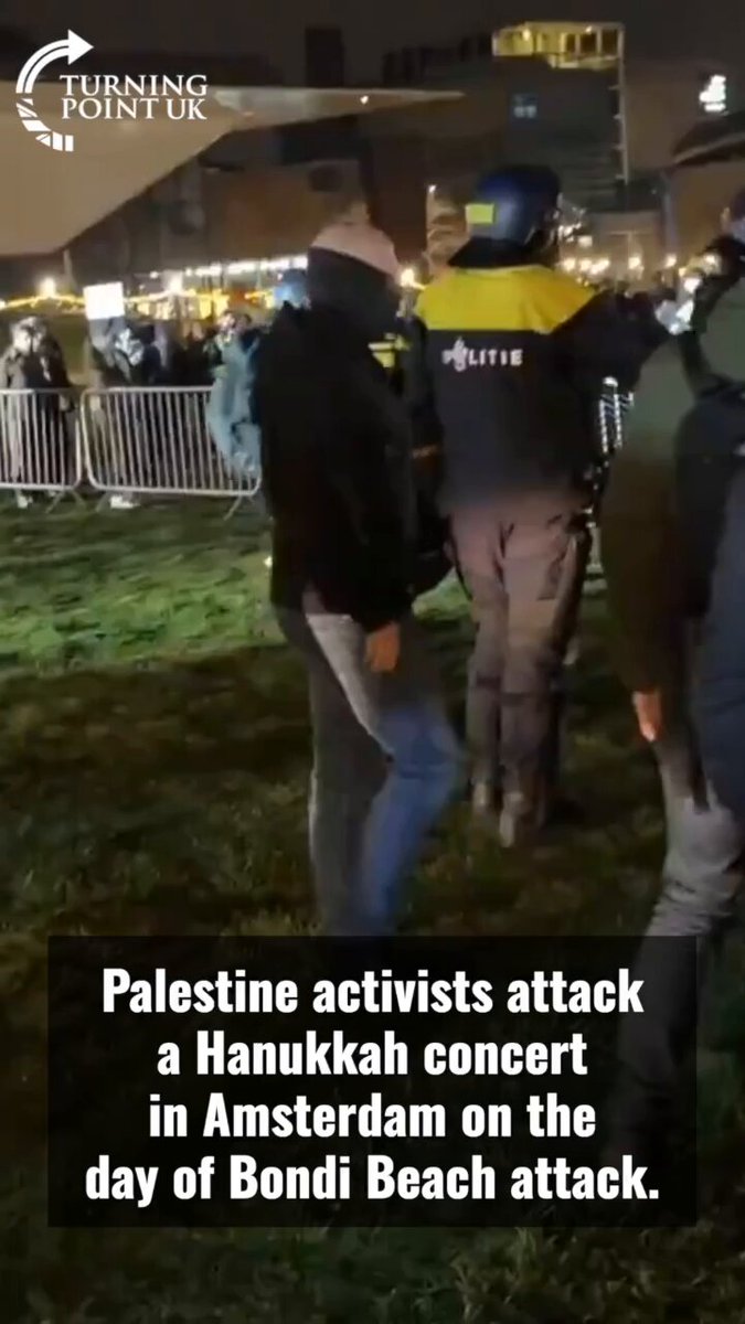 Palestine activists attack a Hanukkah concert in Amsterdam on the day of the Bondi Beach terror attack. 📹: Yossi BenYakar