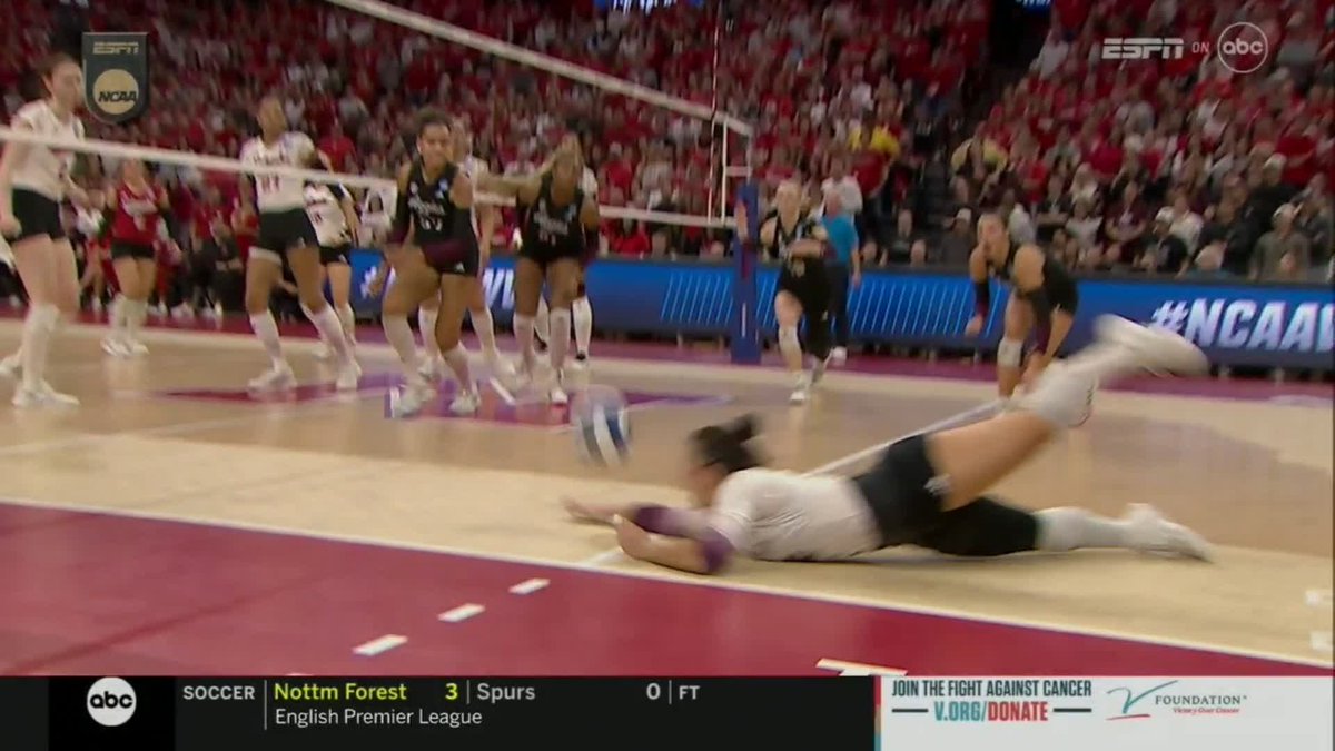 AVA UNDERWOOD GETTING AFTER IT 😮💨 #NCAAWVB x 🎥 ABC / Texas A&M Volleyball
