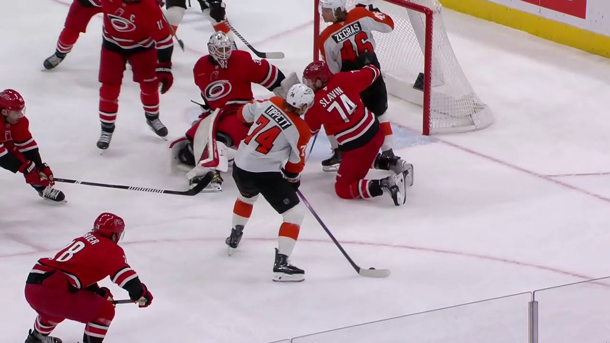 WELCOME BACK, JACCOB SLAVIN!! 😱 Some big blocks from the Carolina Hurricanes defenseman!