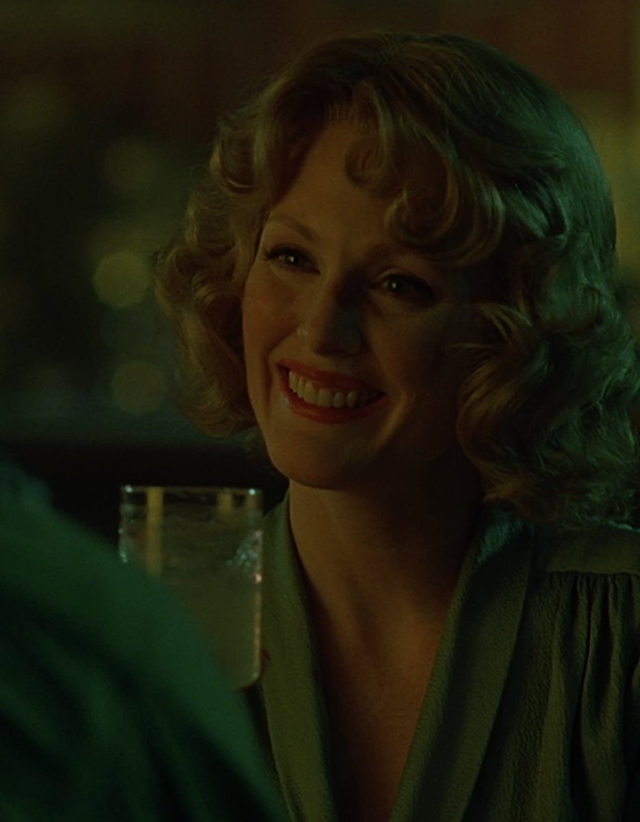 Evening viewing recommendation? On Criterion Channel, watch FAR FROM HEAVEN (2002), Todd Haynes's masterpiece modeled on Douglas Sirk’s exquisite melodramas of the 1950s. ❤️ Now playing in our Julianne Moore collection!