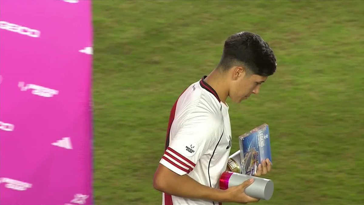 MVP DE LA FINAL, GOLEADOR DEL TORNEO Y MEJOR JUGADOR DEL TORNEO. 🏆⭐️ Bruno Cabral.