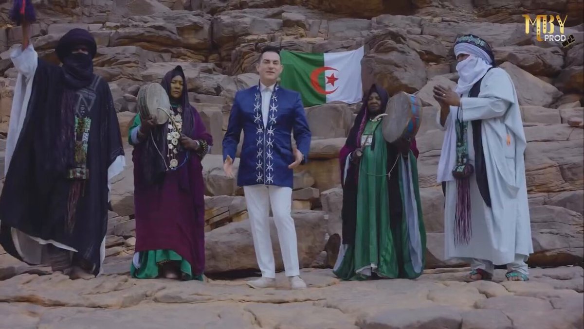 Algérie | #Massi frappe fort : une puissante #chanson_kabyle pour l’#Algérie une et indivisible, en riposte cinglante au terroriste séparatiste Ferhat Mehenni ! » 🇩🇿🔥