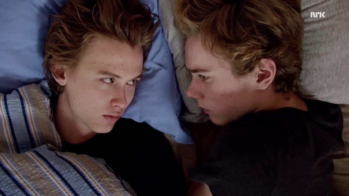 Isak : Let's play a game. It's called 'Isak and Even, minute by minute'⏳ Even : What are we going to do this minute?⏱️ Isak : This minute we'll kiss😗
