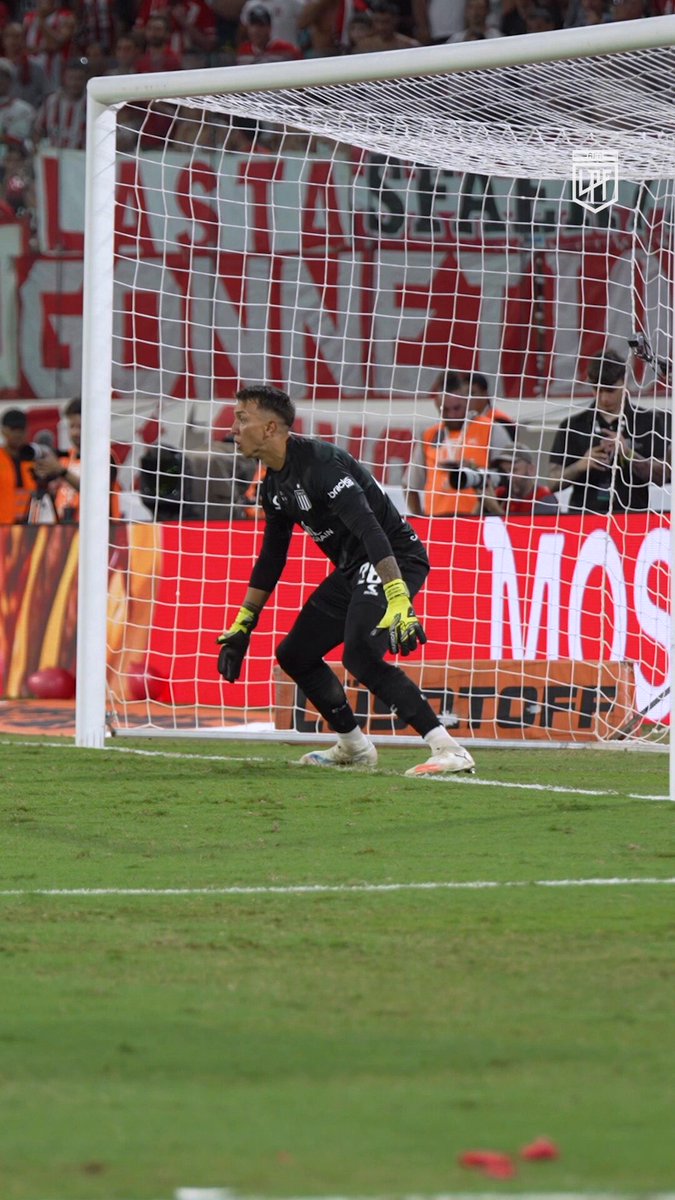 El último penal y el delirio de todo Estudiantes de La Plata tras consagrarse CAMPEÓN del #TorneoBetano Clausura 2025 🏆 ✨