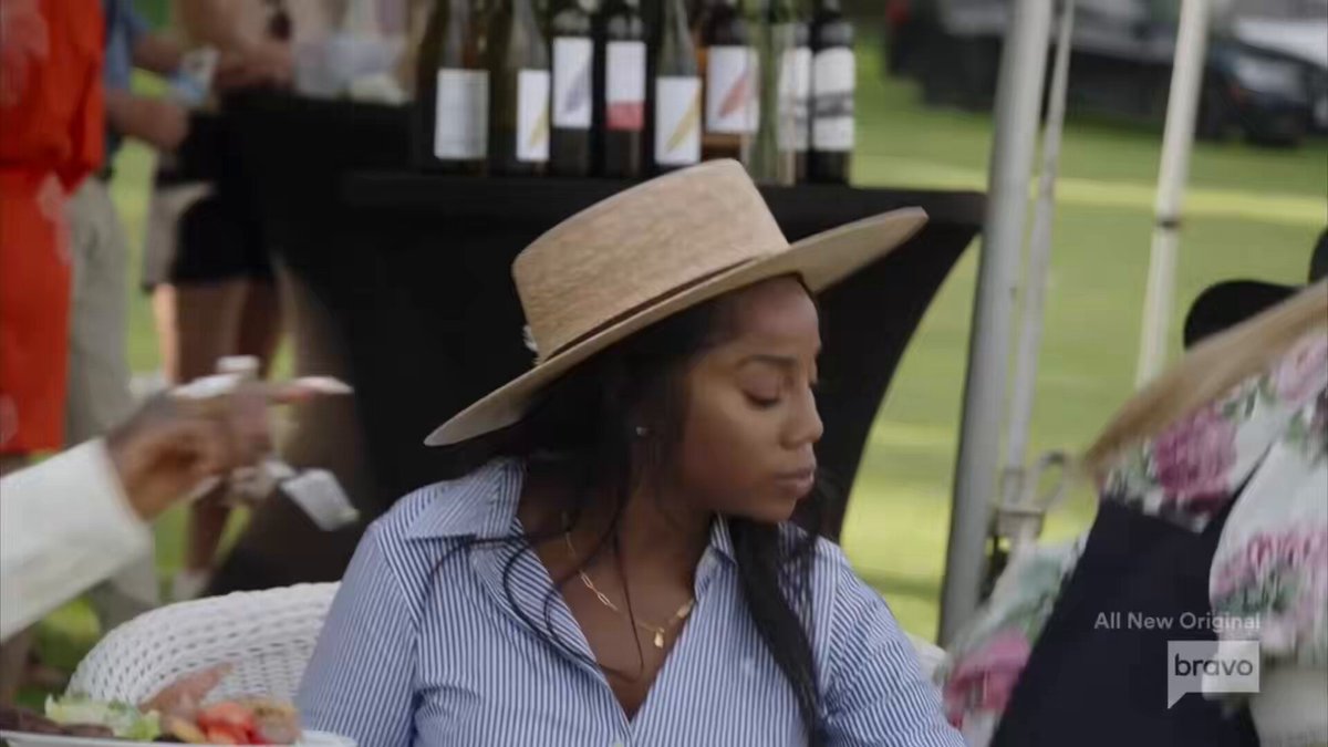 Ashley talks to Angel: Angel reveals why they have to move. #RHOP Source: Bravo