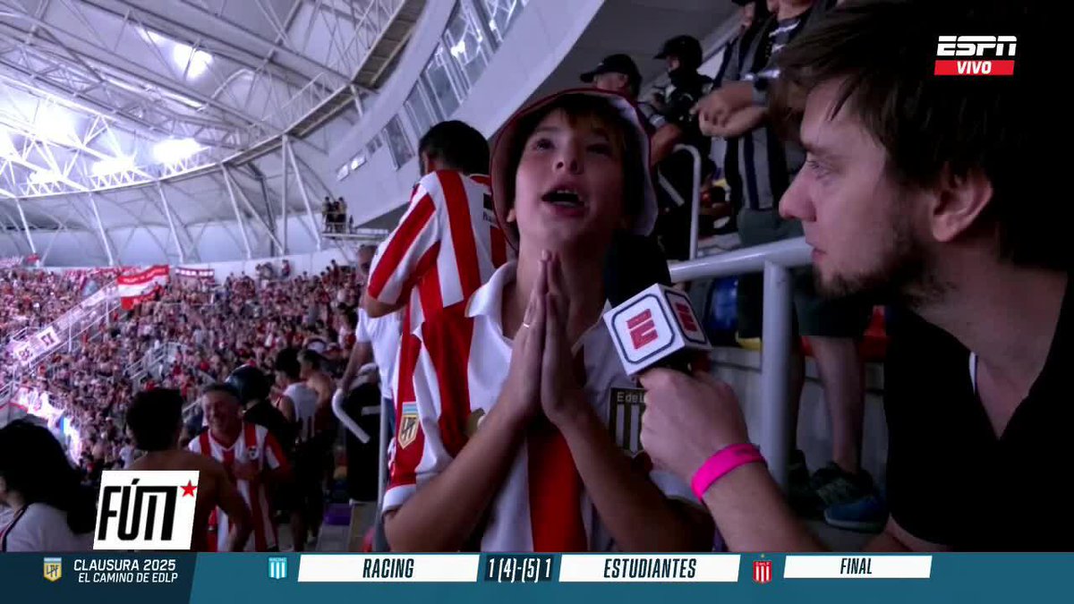 "ESTO ES LO MÁS LINDO QUE SENTÍ EN MI VIDA, ES LA EXPERIENCIA MÁS LINDA QUE UN NENE PUEDE VIVIR A ESTA EDAD. SE ME PARÓ EL CORAZÓN" 🥹 Este pibe Pincha entendió TODO en la final del #TorneoClausura: ¿Lo ayudó su abuelo desde el cielo? 📺 #ESPNFútbol1 | #DisneyPlus Plan Premium