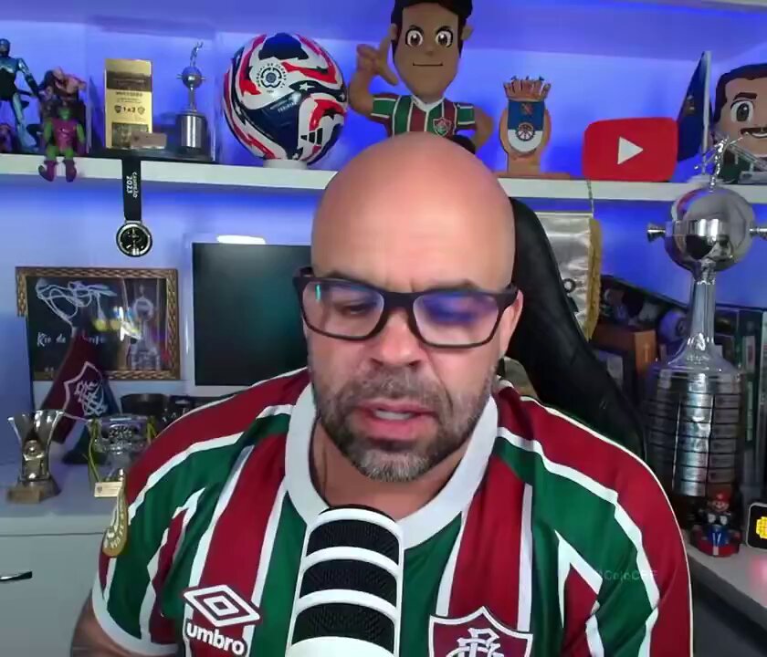 👀🇺🇾🤣 Alguém pode me falar o que a paquita uruguaia fez? CALMAAAA DEZÃOOOOOOOO