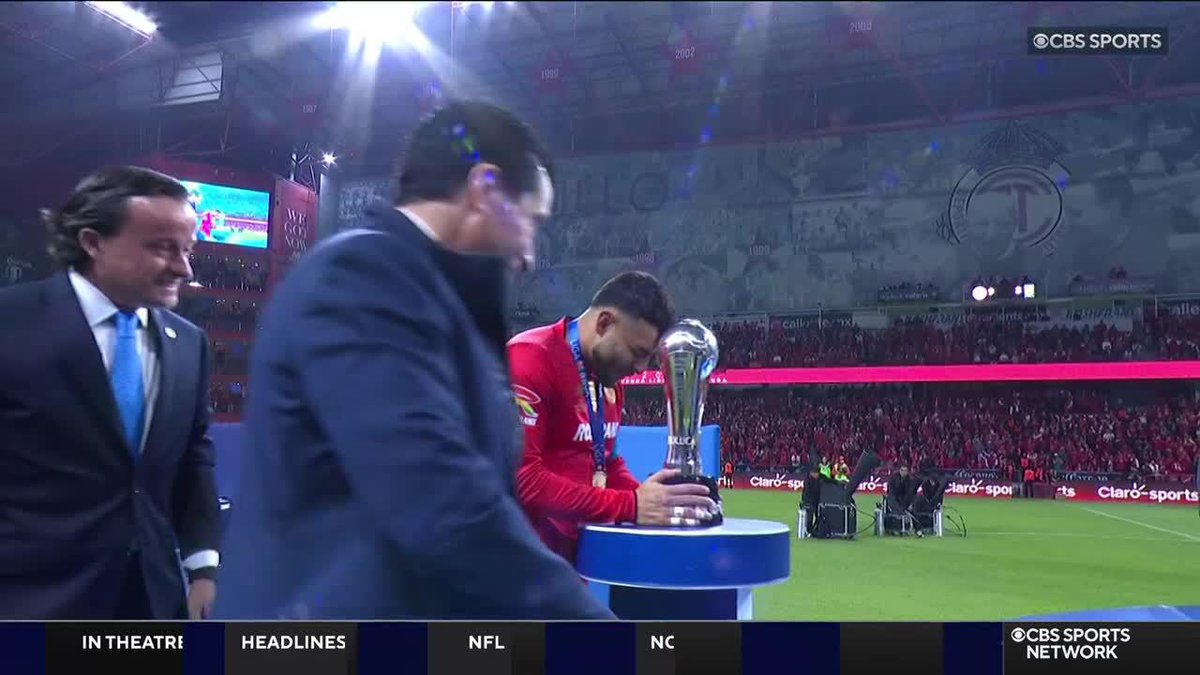 Toluca sagra-se bicampeão Mexicano 🏆🇲🇽 Parabéns, Paulinho! 👏🇵🇹