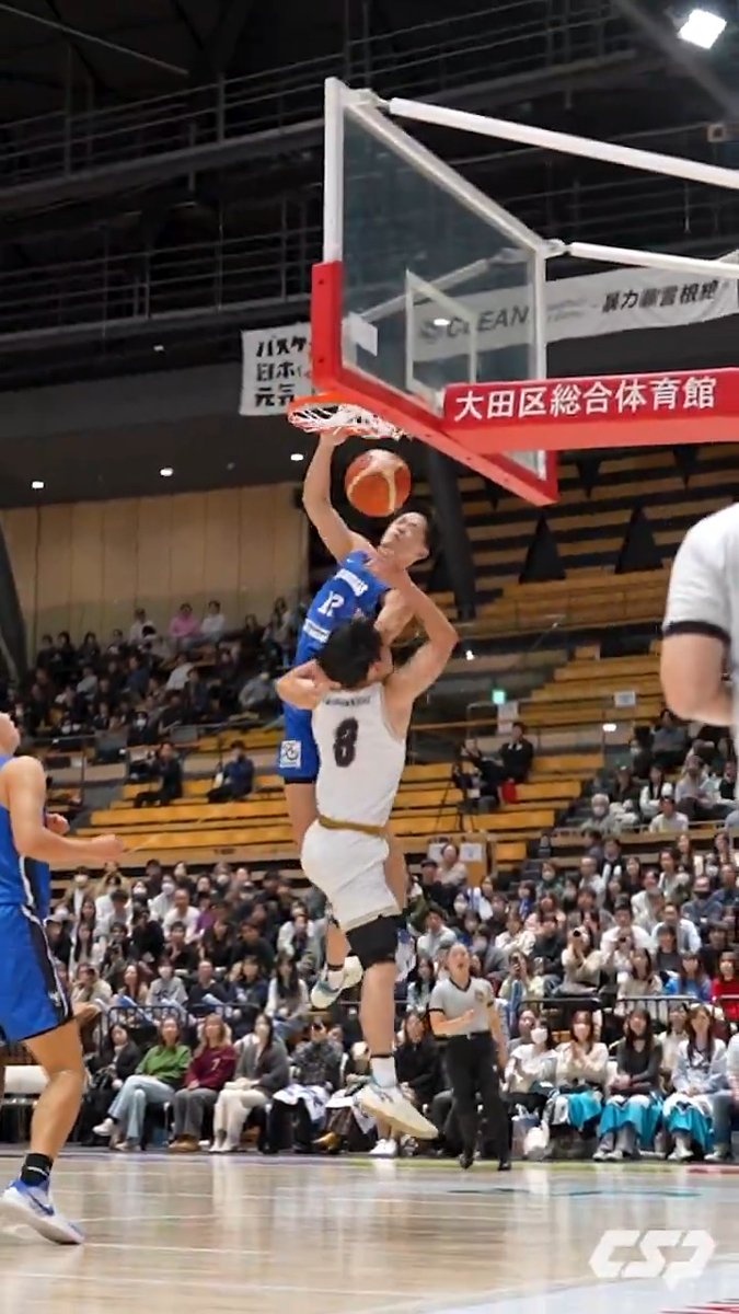 スーパールーキーが見せたポスタライズダンク😱💥 十返 翔里(東海大学1年/SF/193cm/八王子学園八王子高) 東海大学男子バスケットボール部 #インカレバスケ #大学バスケ