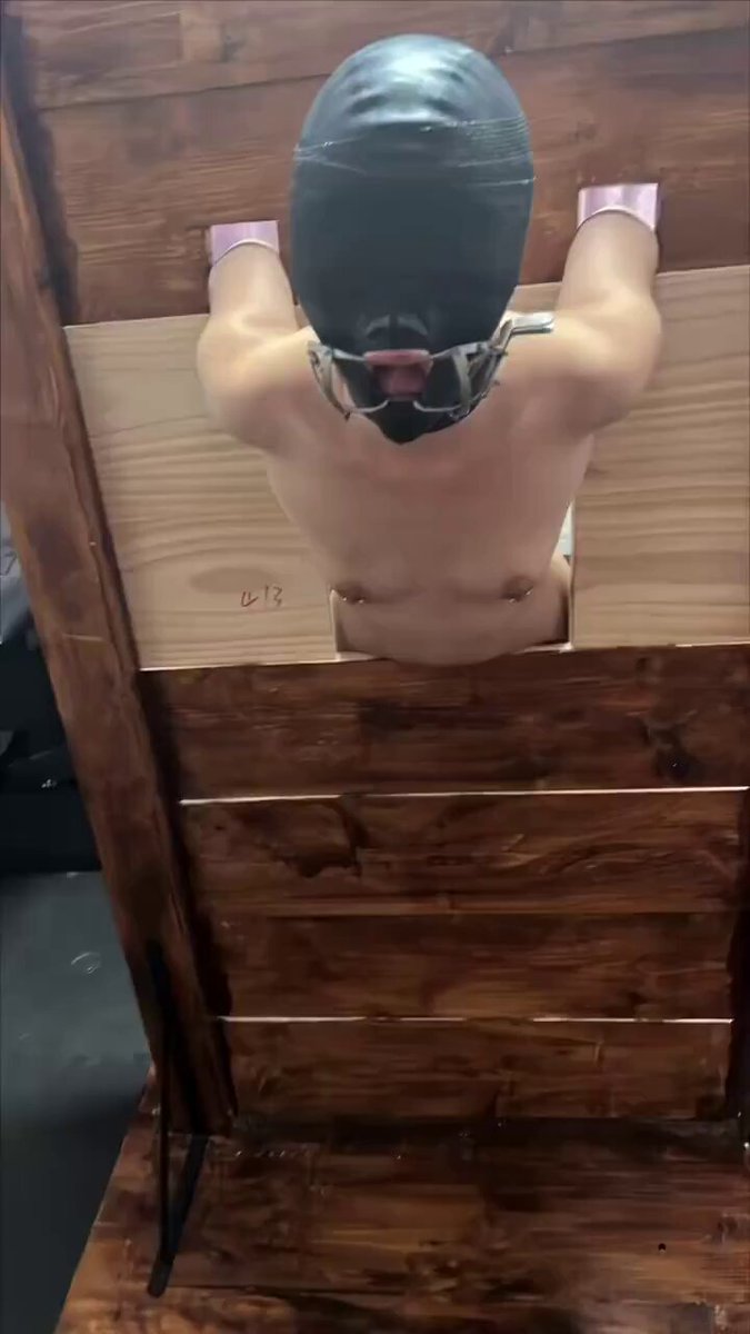 南京白富美母狗打过乳钉 固定高潮滴蜡调教口枷头套 完整版在首页 Wataa 叔de天上人间💕 日理万姬💕 佳丽三千💕 千娇百媚💕