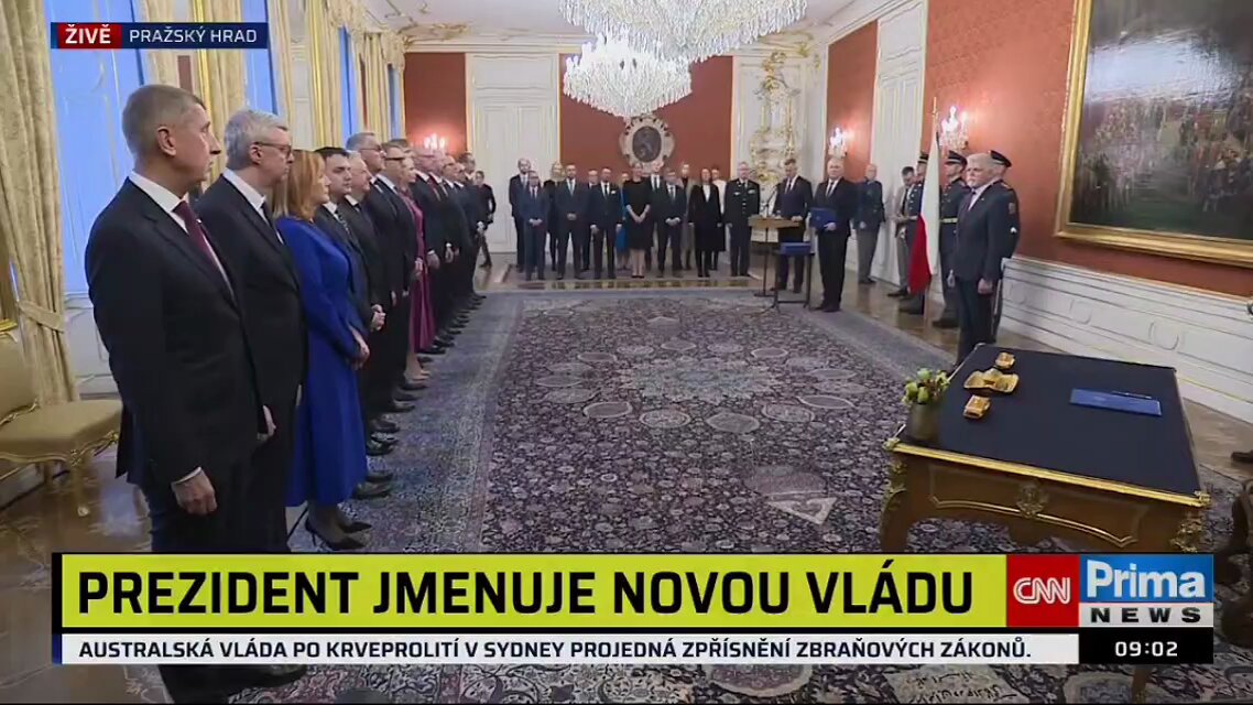 Právě jsem byla jmenována místopředsedkyní vlády a ministryní financí. Čeká nás hodně práce. Začínáme hned.