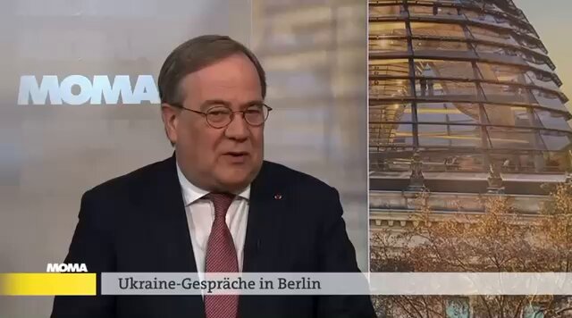 Dass der Bundeskanzler heute mehrere Staatschefs Europas ins Kanzleramt eingeladen hat, um mit Präsident Volodymyr Zelenskyy / Володимир Зеленський und den amerikanischen Unterhändlern über Friedenslösungen für die Ukraine zu verhandeln, zeigt den Willen, Europa wieder zu einem diplomatischen Akteur zu machen. Leider hat sich die EU in den letzten Jahren auf Brüsseler Verbalerklärungen reduziert, die Europa sowohl im Nahen Osten als auch im Verhältnis zu Belarus oder bei Bemühungen zum Ende des Krieges in der Ukraine zu Statisten hat werden lassen, die gelegentlich von den USA unterrichtet wurden. Europa braucht angesichts der neuen amerikanischen Sicherheitsstrategie eine eigene Stärke und Souveränität.