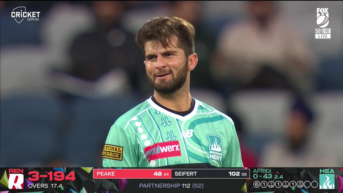 Wow. On his BBL debut, Shaheen Afridi has been removed from the attack! #BBL15