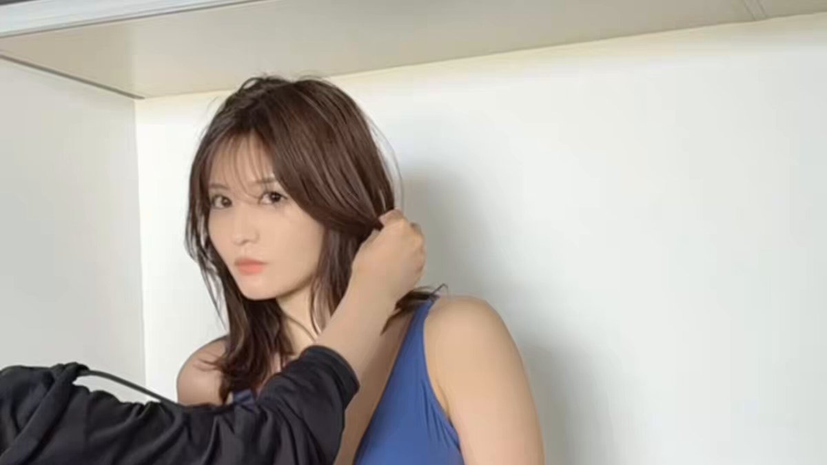 写真集発売まであと1ヶ月！ 楽しみだ☺️💙 #林ゆめ写真集 #ゆめのゆめ