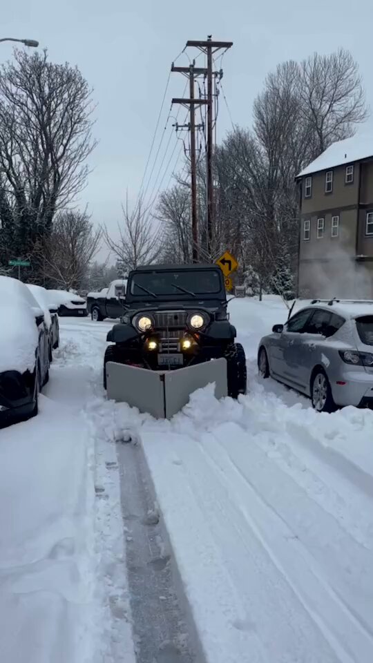 The tables have turned! Man makes his own plow when the city took too long to plow his street so his neighbors could get out.