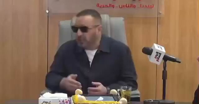 انا اقرب واحد لخالد ابن الوليد وانت جاي من عالبحر كده