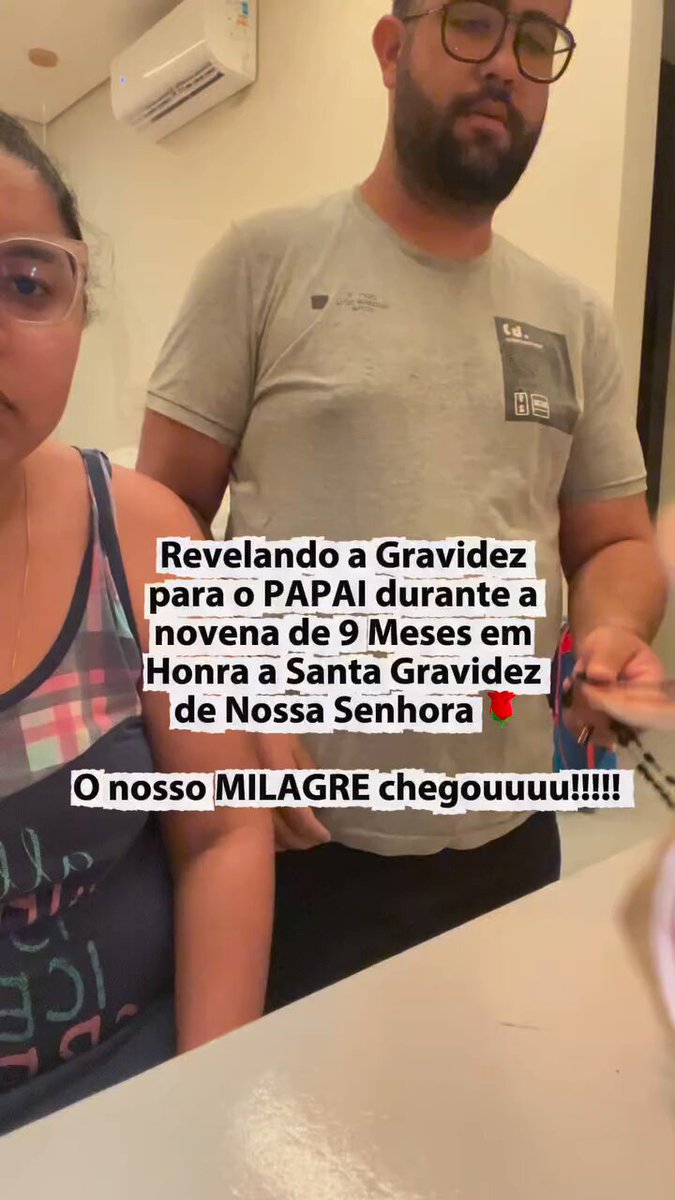Este casal foi pego de surpresa durante uma novena de NOVE MESES em honra à Santa Gravidez de Nossa Senhora enquanto pediam para ter um filho e a graça foi alcançada. Sim, eu chorei aqui... Do perfil: @kellynogueiraoficial no Instagram