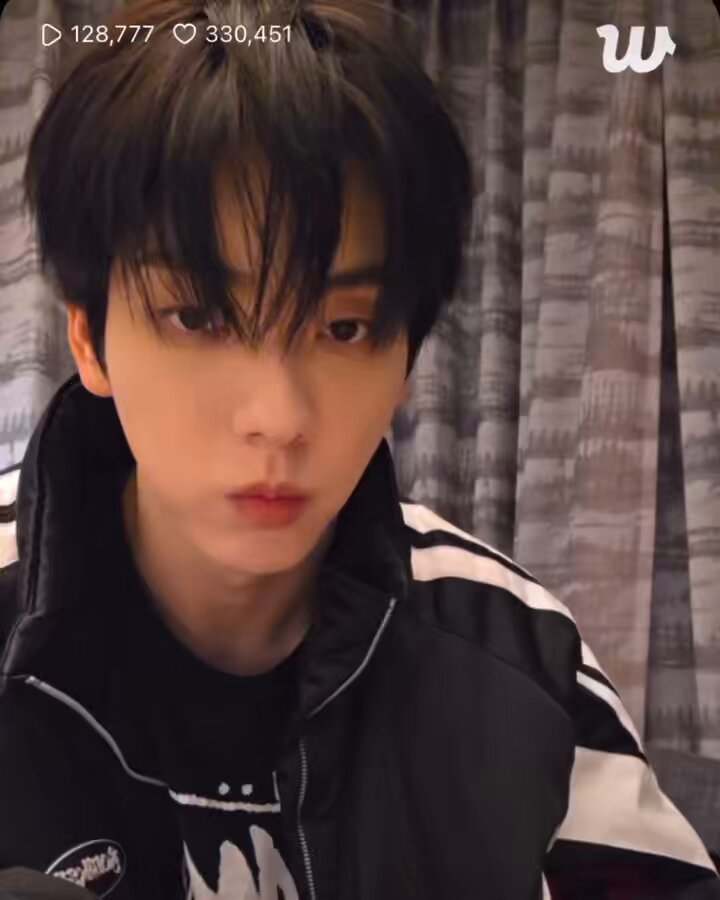 수빈이 입모양이 진짜 토끼..