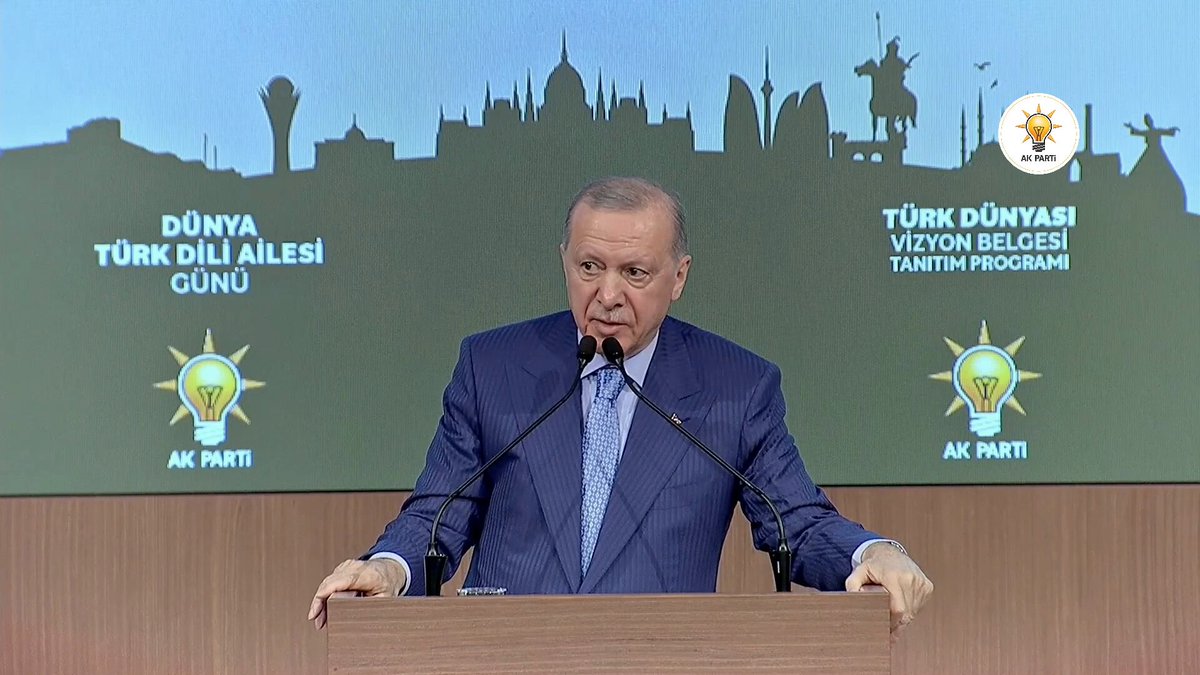 Genel Başkanımız ve Cumhurbaşkanımız Recep Tayyip Erdoğan: Türk devletleriyle dış ticaretimizi orta vadede 60 milyar dolara, uzun vadede 100 milyar dolara çıkarmayı hedefliyoruz.