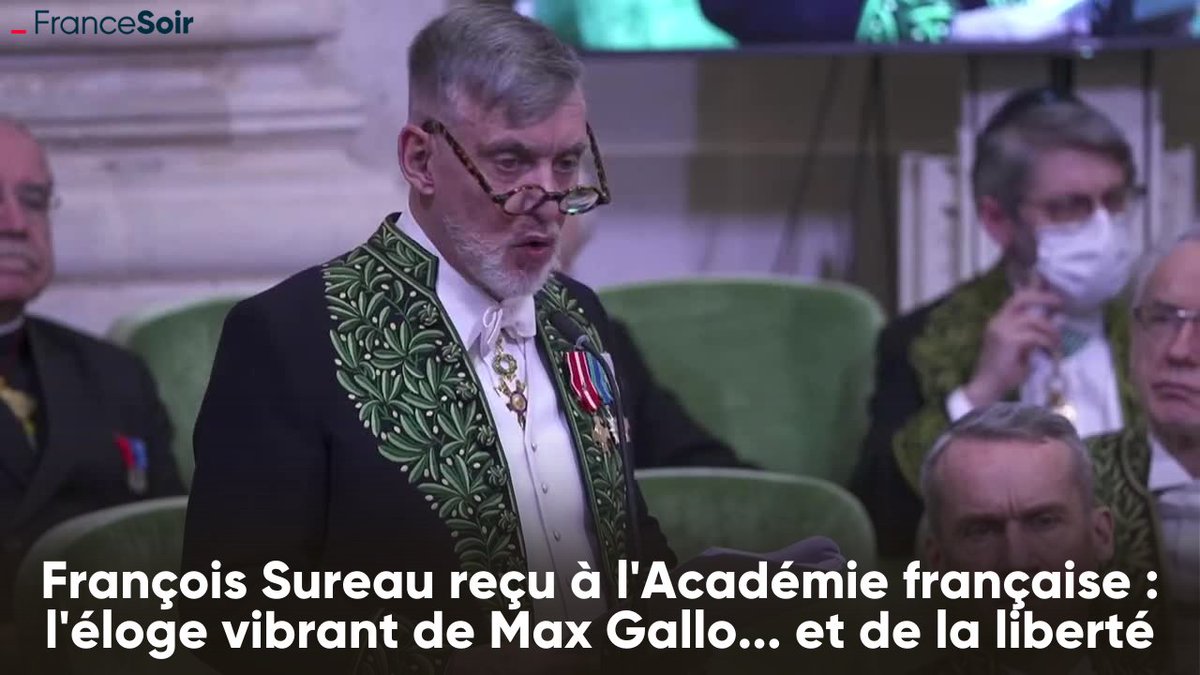 François Sureau pulvérise la macronie sous les yeux de #BrigitteMacron "Cette formule imbécile répétée à l'envie que la sécurité est la 1ère des libertés. À cette aune pas de pays plus libre sans doute que le royaume de Staline ou celui de Mussolini "