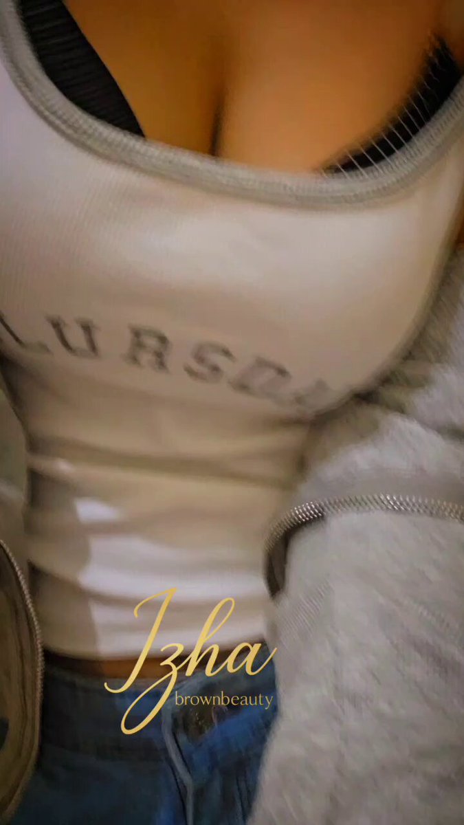 If I show u my nipples will what will u do with it.. is there anyone here who can suck and bite my nipples hard #mallugirl #boobs #nipples എന്റെ മൊല്ലാ ഞാൻ ഊരി കാണിച്ചു തന്നാൽ നിങ്ങൾ എന്ത് ചെയ്തു തരും അമൂല നല്ലപോലെ ഊരി ചപ്പി തരാൻ പറ്റിയ ആരെങ്കിലും ഉണ്ടോ ഇവിടെ