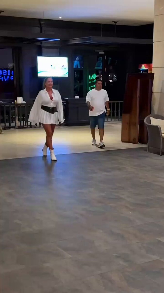 Model walking