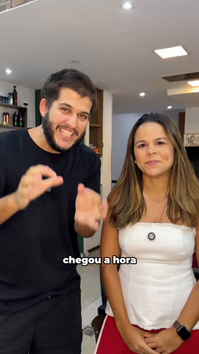 FIM DA JORNADA DO CABELO NOVO! CORTE 100% ATUALIZADO E ESCOLHIDO PELA COVINHAS!!! Muito difícil me acostumar com a minha cara pqp Chega de mistério, chega de suspense, agora sou CABELUDO.