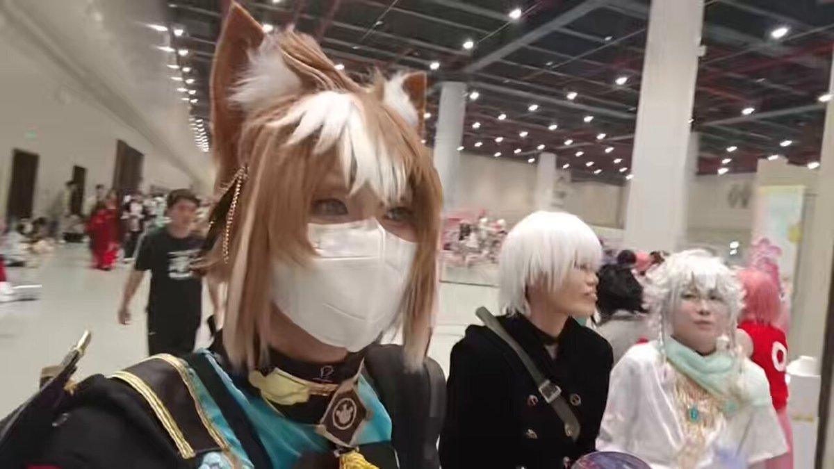 🧐🎄我一直是搞笑男🫠来着…🥹💦 当然😈以下视频📀没有任何一位coser 老师🥴受伤，都是自愿👏🏻（是的） #真空床 #乳胶床 #vacbed #囚禁 #放置