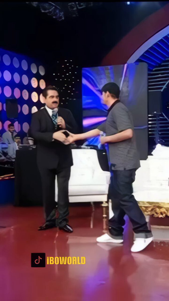 Zamanında rapçilere çekilen muameleye bak aq Lvbel C5 Mustafa Sandal'a az bile yapıyo az