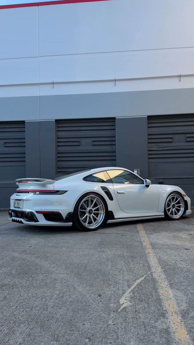 Full Porsche 992 TechArt Turbo S today. Full exhaust, wheel setup. Yup, this is a full project build. Listen to those Turbos 🙂‍↔️🐌