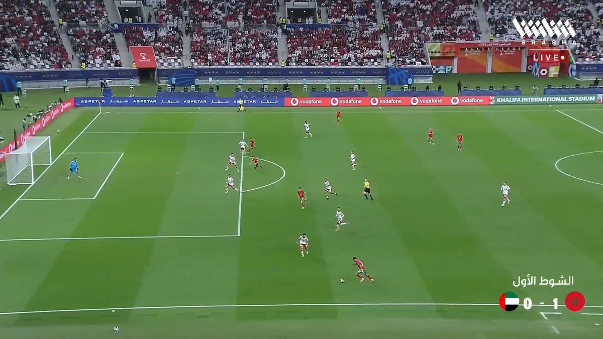 نادر السيد: الإرهاق هو سبب تراجع أداء لاعبي الإمارات أمام المغرب 🇦🇪👀 تابعوا الاستوديو التحليلي لمواجهة المغرب والإمارات في #كأس_العرب_على_شاشا 🏆💫 شاهد الآن مجاناً وبدون تسجيل دخول 📺