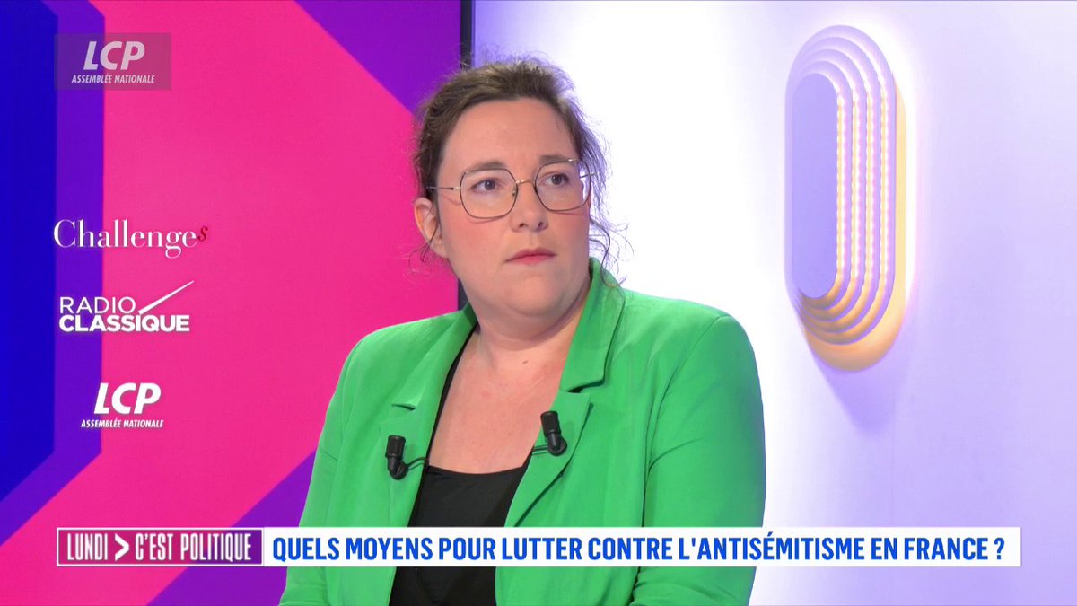 Cyrielle Chatelain rejette le lien entre l'attentat de Sydney et la reconnaissance de la Palestine par l'Australie. "C'est factuellement faux", réagit-elle. "Cet amalgame-là, il est malsain." #LCPol