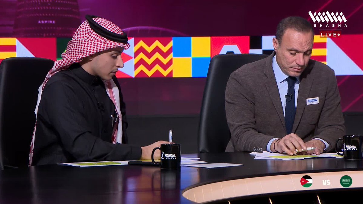المسحل: مواجهة الأردن هى الأصعب للمنتخب السعودي في البطولة 🇸🇦🇯🇴 تابعوا الاستوديو التحليلي لمواجهة السعودية والأردن في #كأس_العرب_على_شاشا 🏆💫 شاهد الآن مجاناً وبدون تسجيل دخول 📺