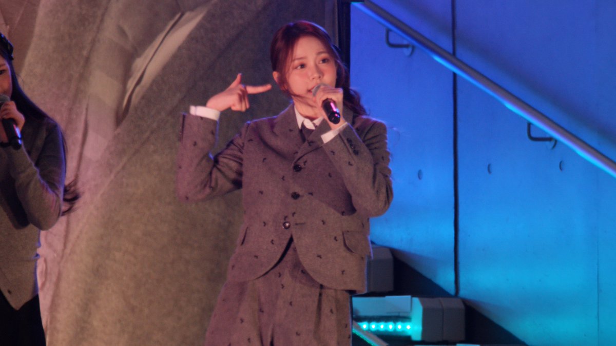251215 Hearts2Hearts 하츠투하츠 STYLE CARMEN 카르멘 FANCAM @ DiverCity Tokyo Plaza #CARMEN ＃カルメン #카르멘 #Hearts2Hearts #ハトゥハ #하츠투하츠 #H2H