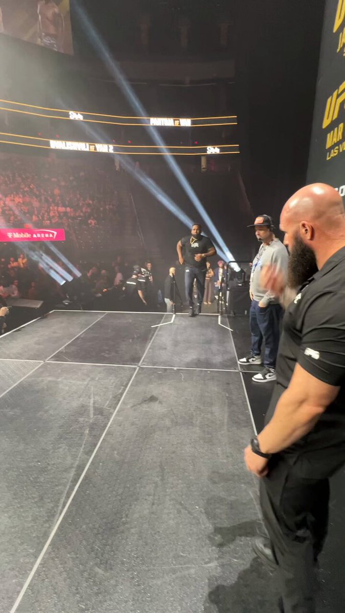 Waldo Cortes Acosta traerá el calor de la salsa contra Derrick Lewis 😤 Waldo Cortes #UFC324 | Sáb 24 de Ene
